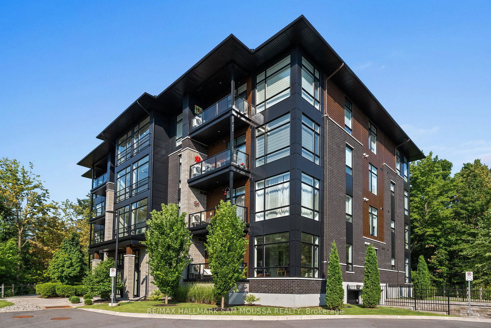 120-cortile-private-ottawa-ontario-x13149742
