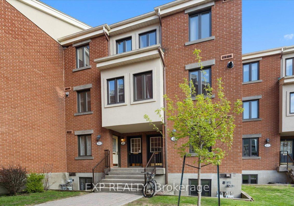 49-crispin-private-ottawa-ontario-x13149826