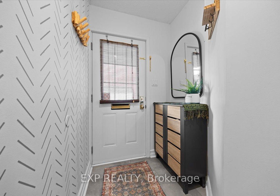 49-crispin-private-ottawa-ontario-x13149826