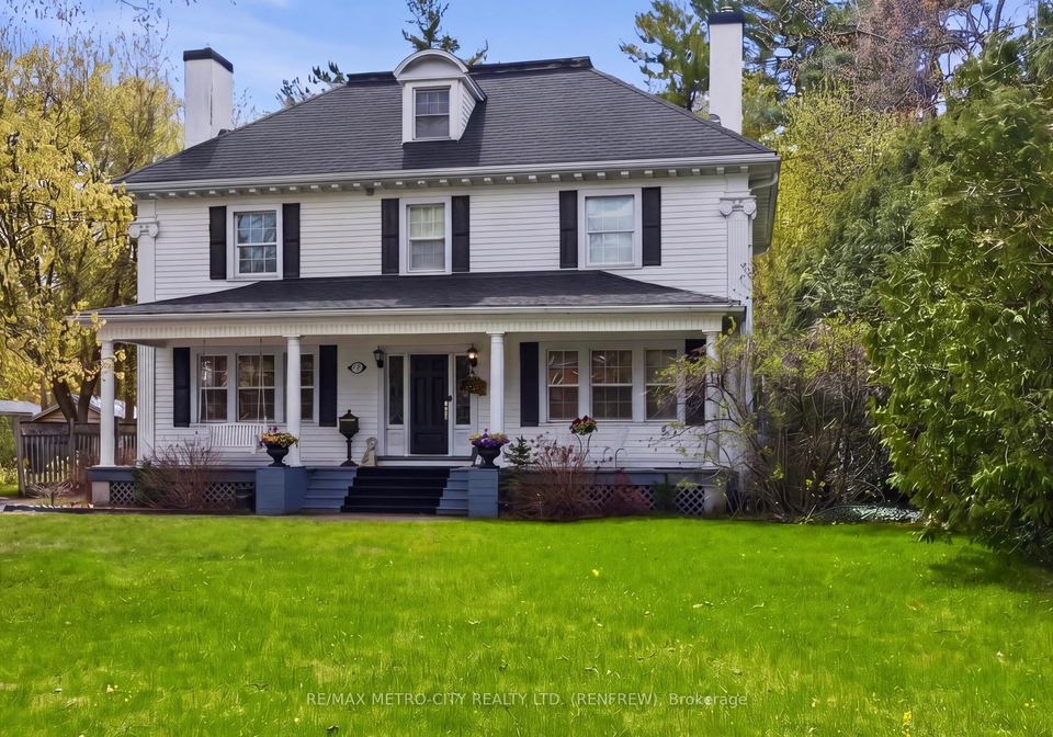 560-raglan-street-s-renfrew-ontario-x13149886