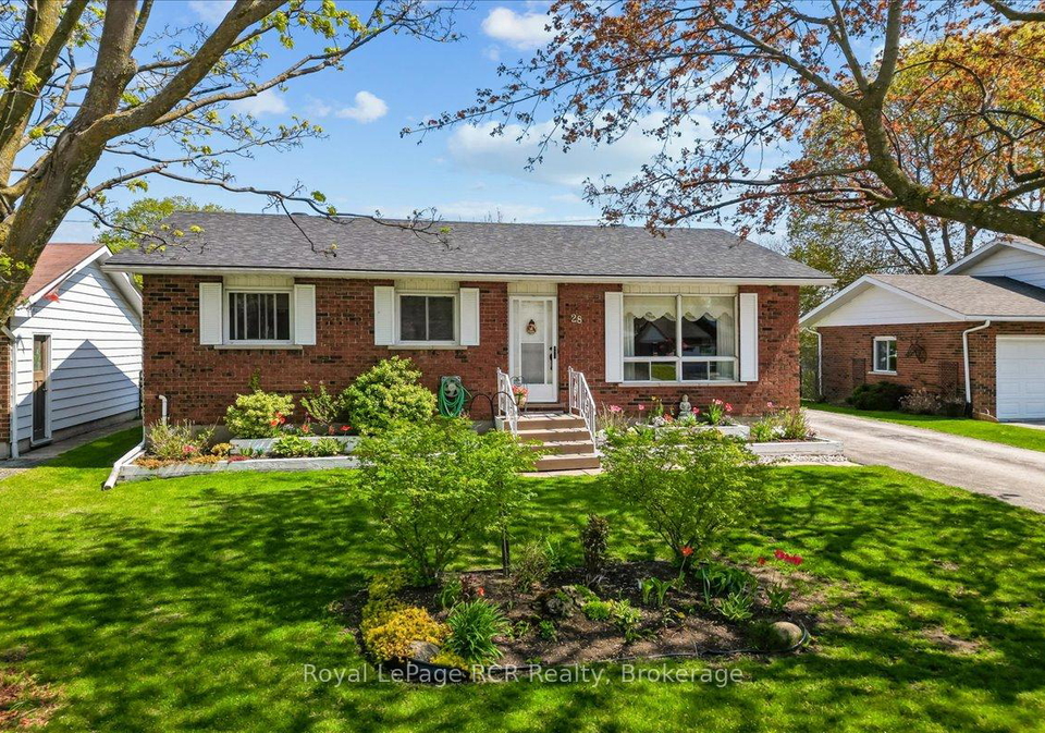 28-centennial-ht-court-meaford-ontario-x13149970