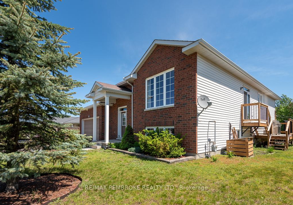1007-butler-boulevard-petawawa-ontario-x13149998