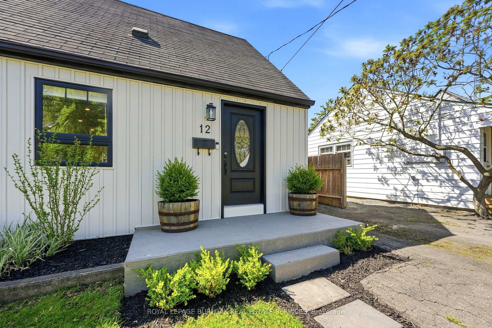 12-beverly-street-st-catharines-ontario-x13150040