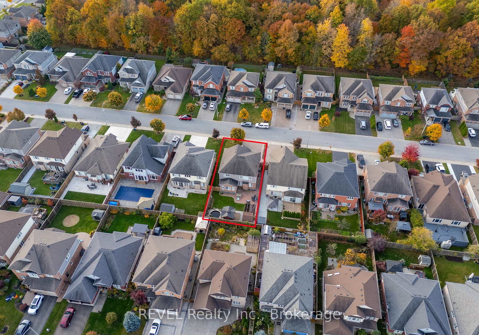 8892-kudlac-street-niagara-falls-ontario-x13150096