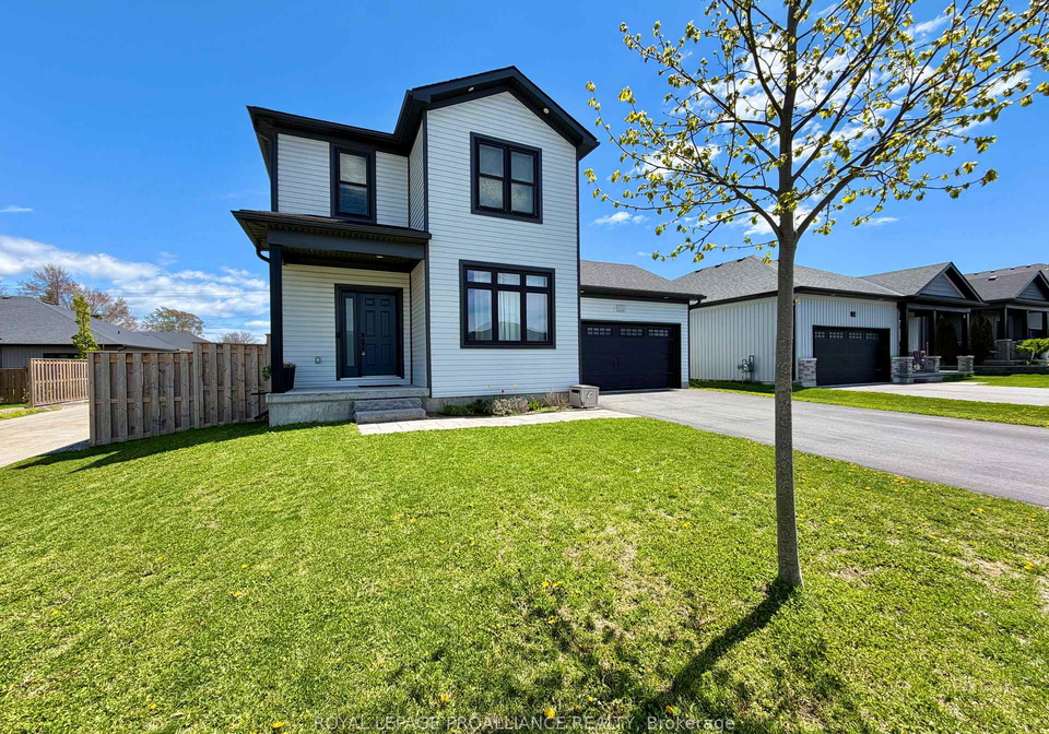 26-curtis-street-prince-edward-county-ontario-x13150318