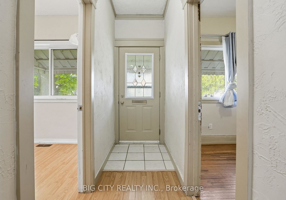 56-holmes-avenue-hamilton-ontario-x13150340
