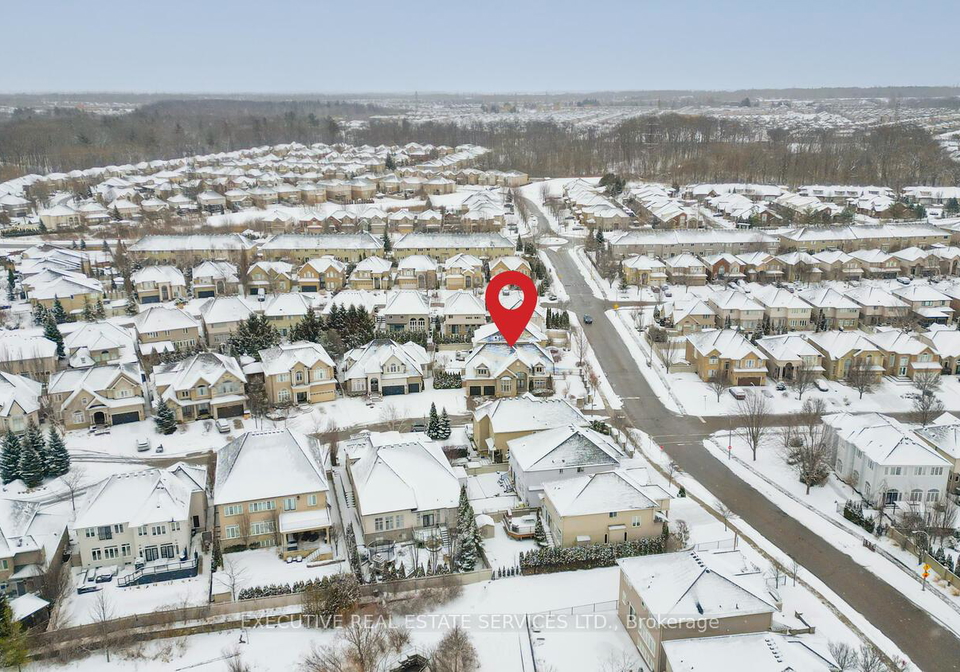 4-berkshire-place-hamilton-ontario-x13150652