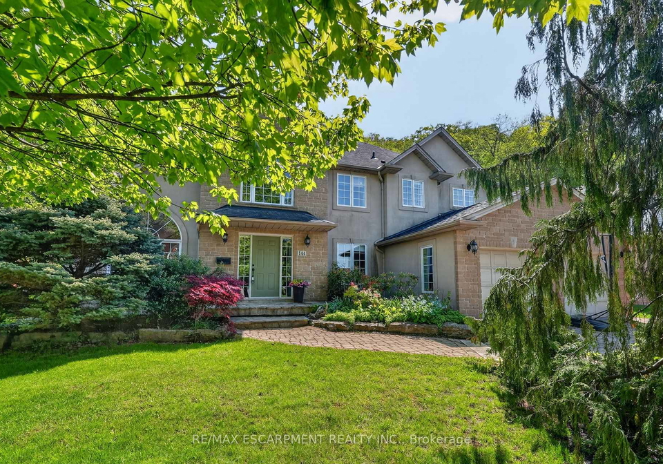 144-dorchester-drive-grimsby-ontario-x13150822