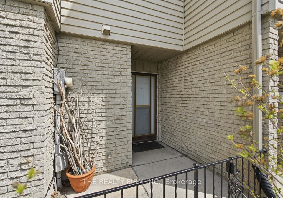 159-sandringham-crescent-london-south-ontario-x13150856