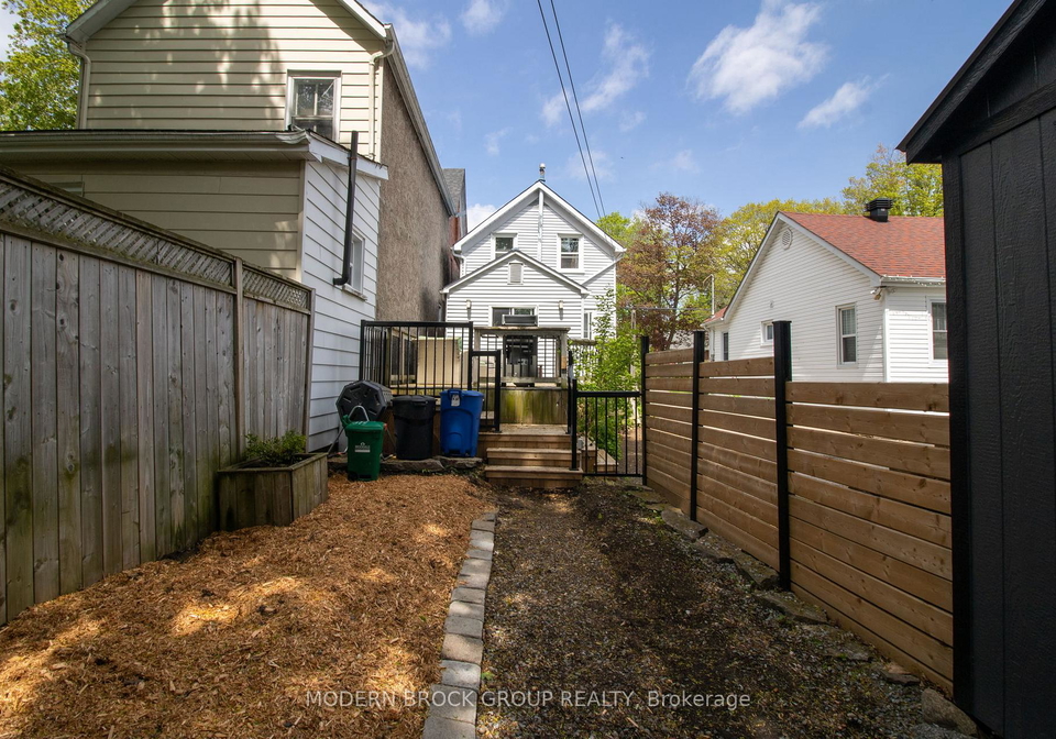 129-james-street-e-brockville-ontario-x13150922