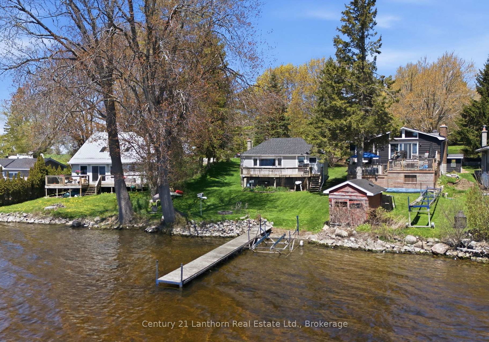 1051-lakeside-drive-prince-edward-county-ontario-x13150976