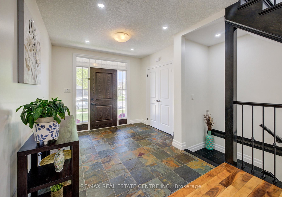 10-deer-creek-street-kitchener-ontario-x13150992