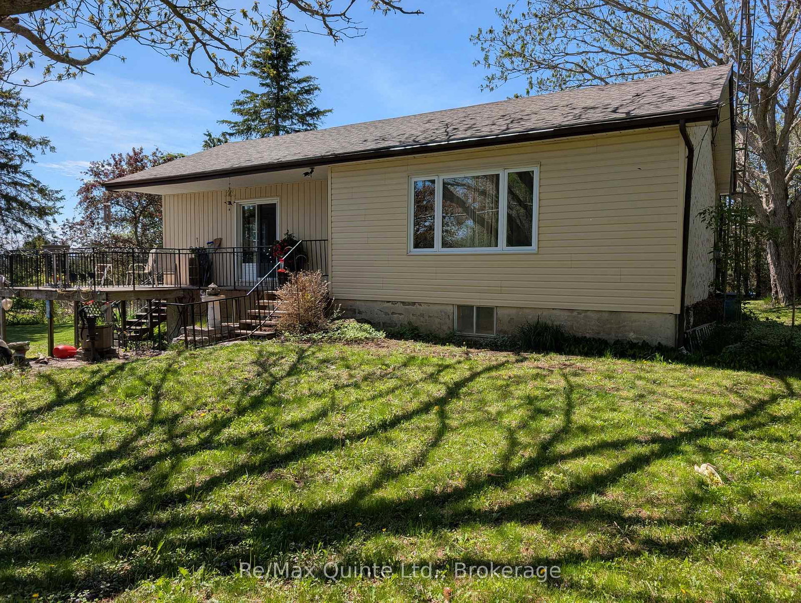566-old-milford-road-prince-edward-county-ontario-x13151004