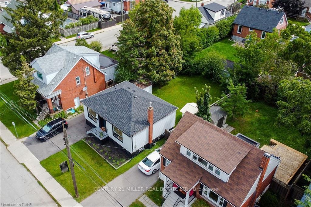 67-east-13th-street-hamilton-ontario-x13151036