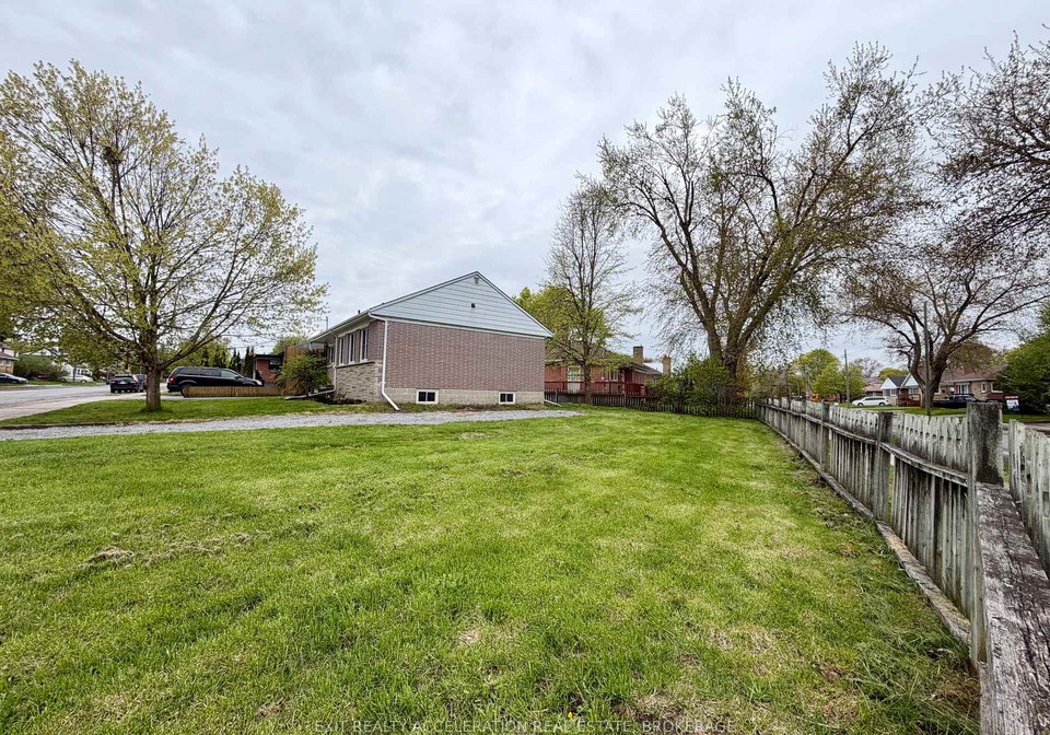 54-greenlawn-avenue-belleville-ontario-x13151164