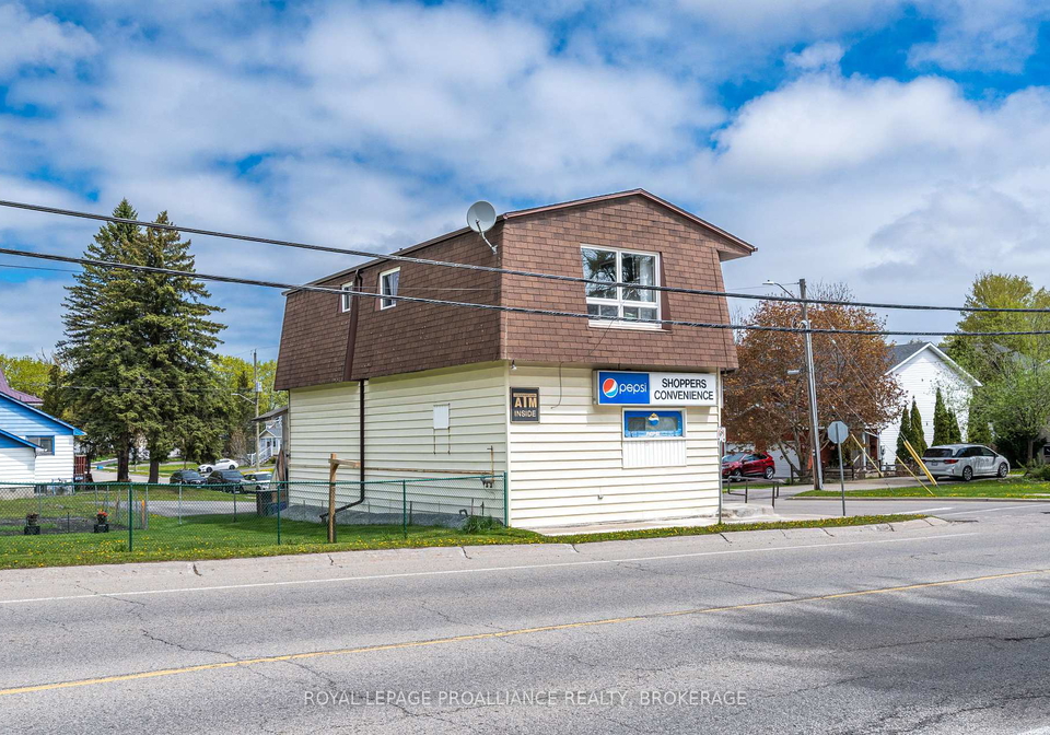 400-king-street-w-gananoque-ontario-x13151254