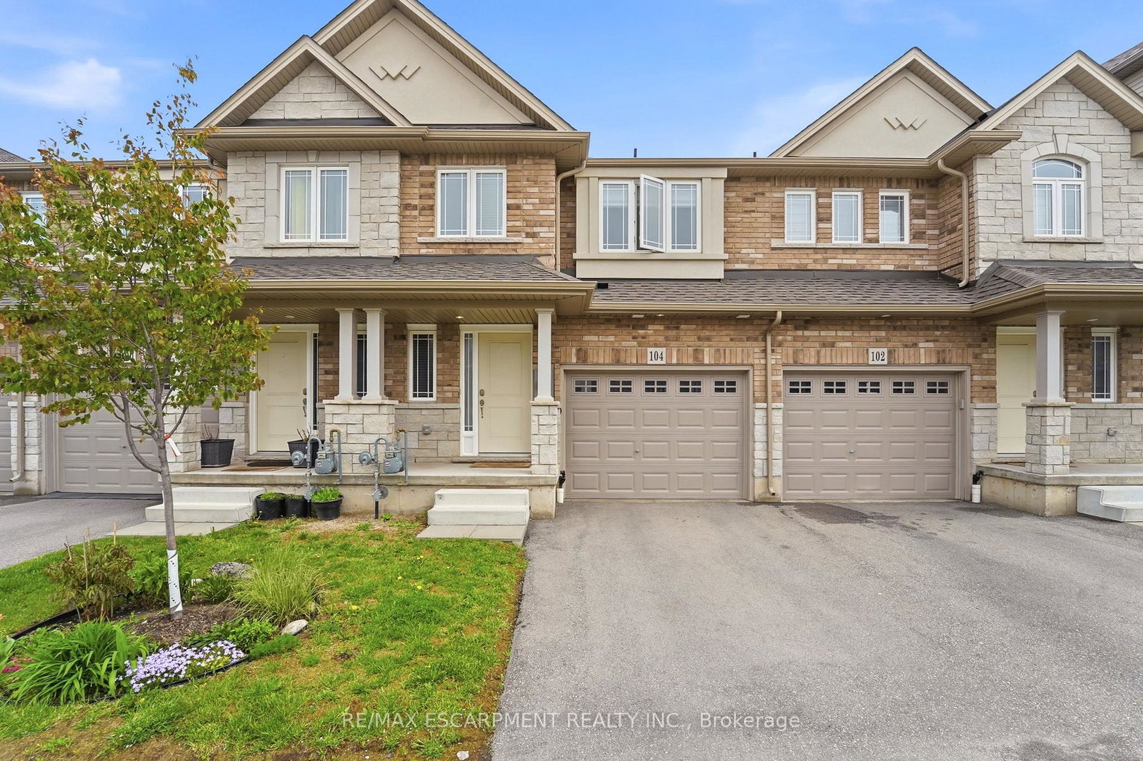 104-laguna-village-crescent-hamilton-ontario-x13151274