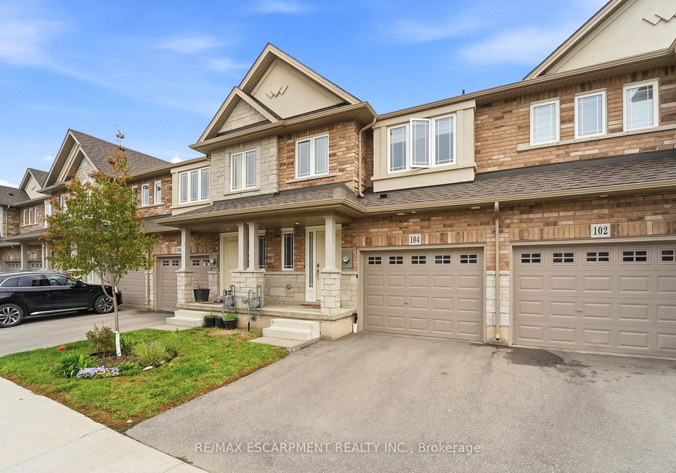 104-laguna-village-crescent-hamilton-ontario-x13151274