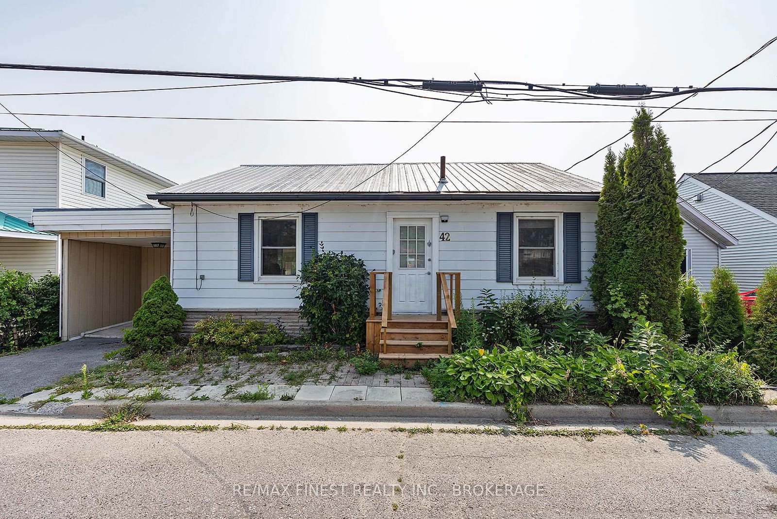 42a-hill-street-prince-edward-county-ontario-x13151288