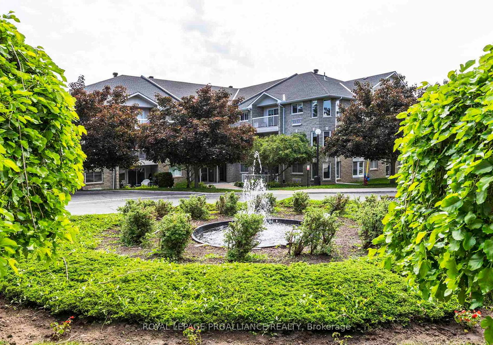 1099-clonsilla-avenue-peterborough-ontario-x13151340