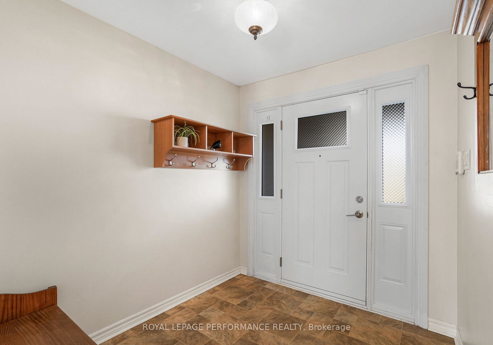 40-lori-lane-north-dundas-ontario-x13151360