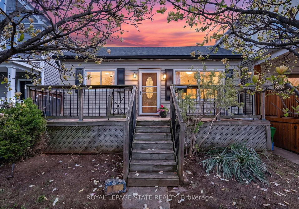 147-strachan-street-e-hamilton-ontario-x13151368