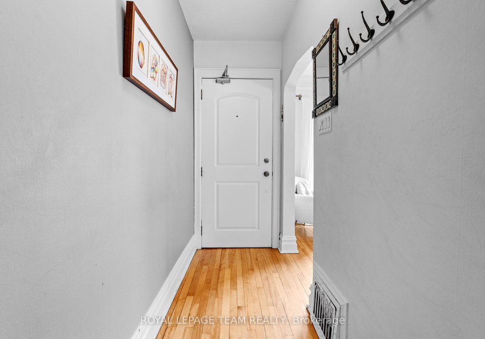 135-clarendon-avenue-ottawa-ontario-x13151410