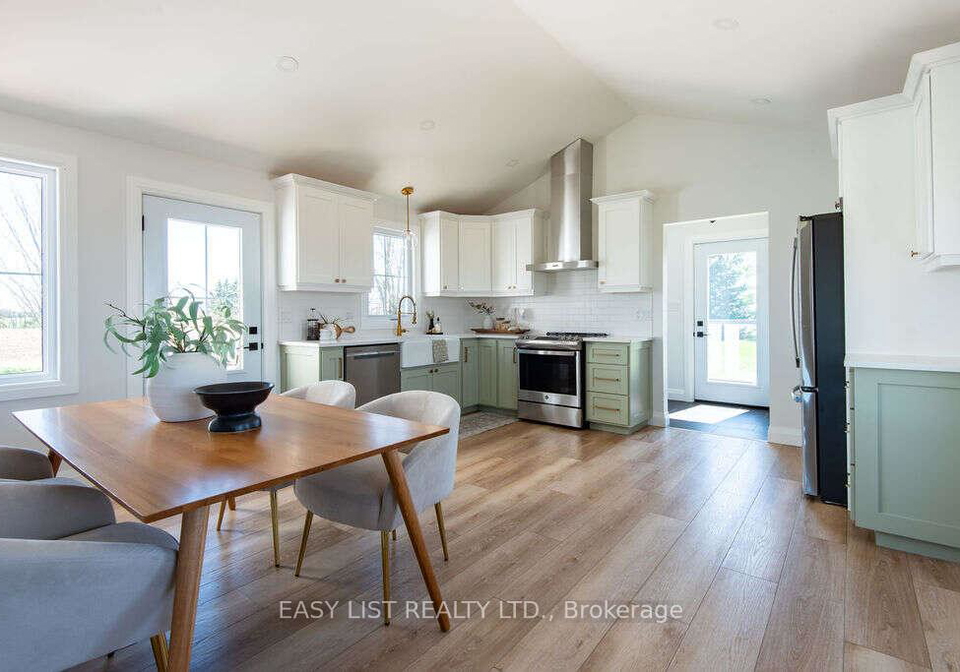 8993-petrolia-line-brooke-alvinston-ontario-x13151748