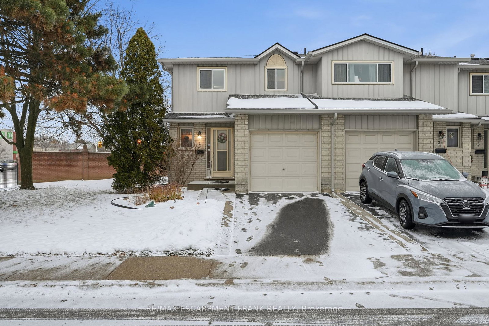 1675-upper-gage-avenue-hamilton-ontario-x13152100