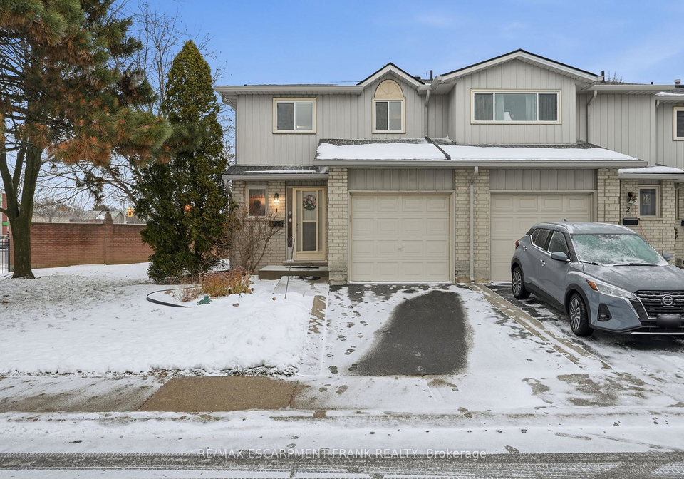 1675-upper-gage-avenue-hamilton-ontario-x13152100