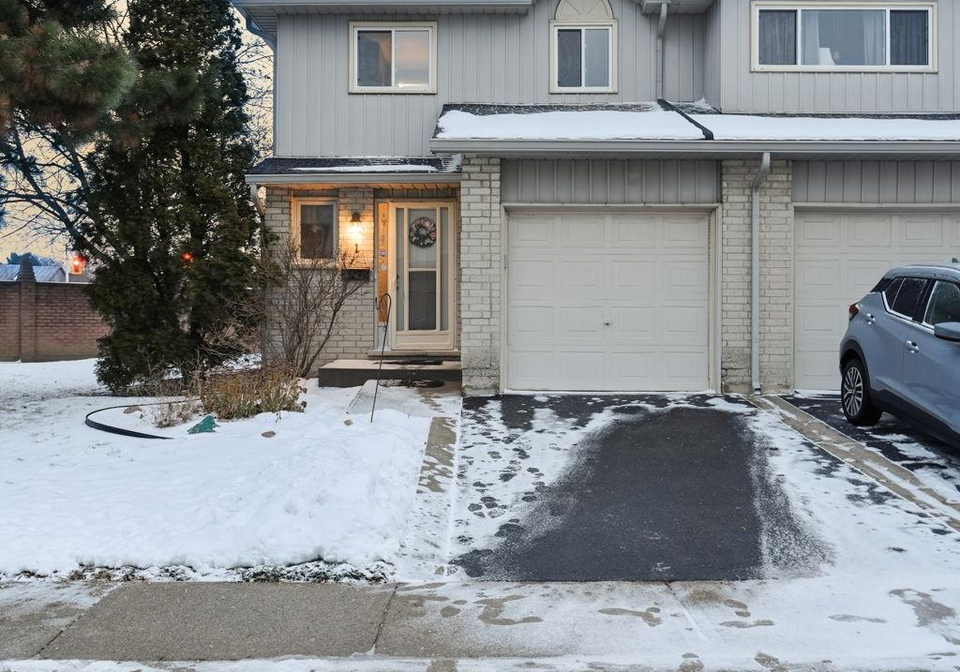 1675-upper-gage-avenue-hamilton-ontario-x13152100