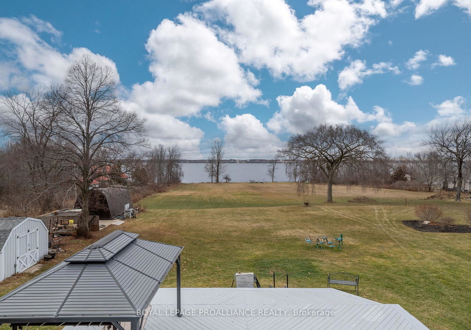 25-prinyers-cove-crescent-prince-edward-county-ontario-x13152142