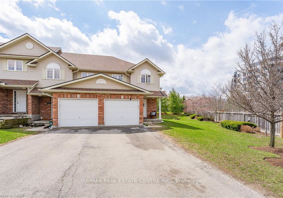 30-fallowfield-drive-kitchener-ontario-x13152196