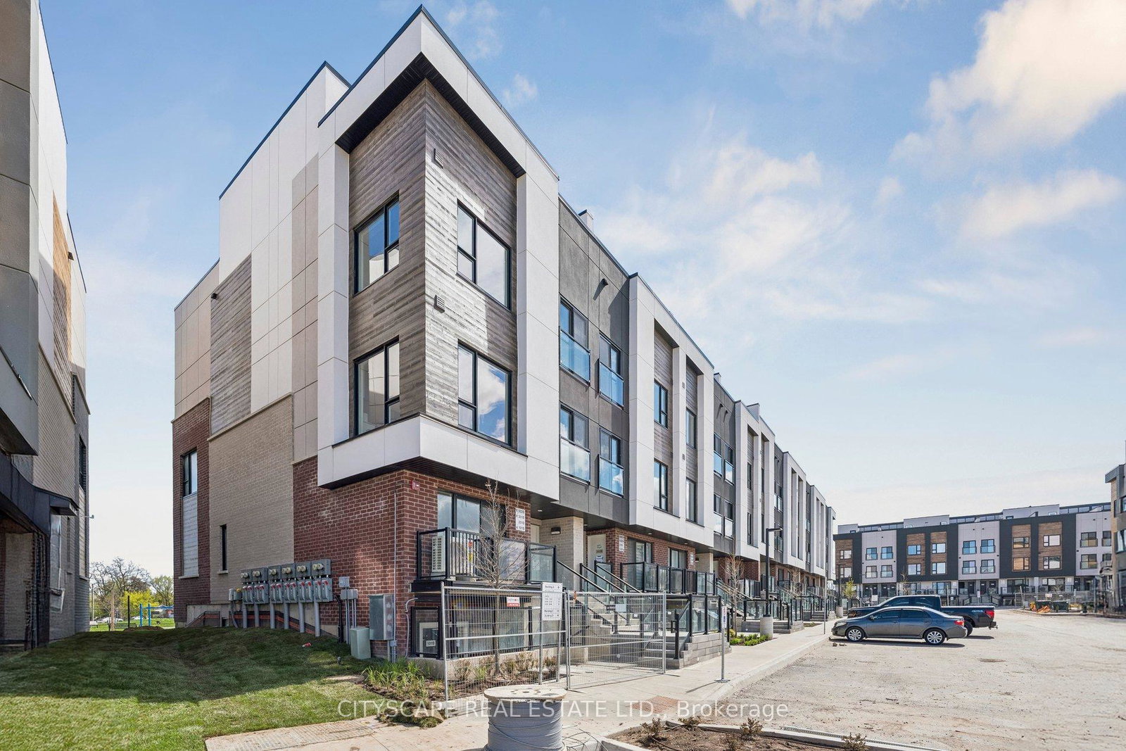 16-melbourne-avenue-st-catharines-ontario-x13152218