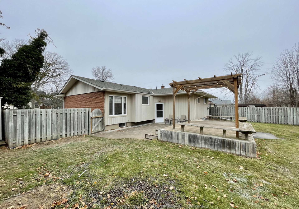 49-jacobson-avenue-st-catharines-ontario-x13152482