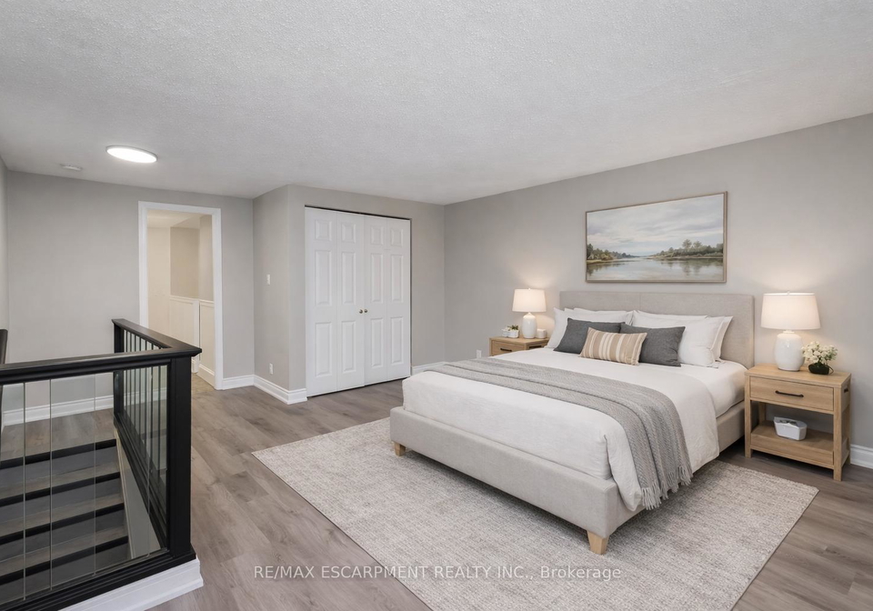 187-barton-street-w-hamilton-ontario-x13152498