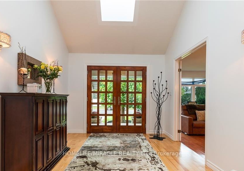 1079-mona-drive-kingston-ontario-x13152512