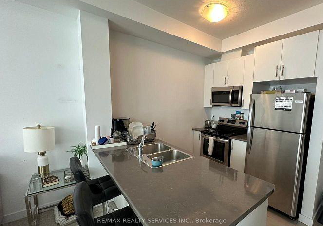 101-shoreview-place-hamilton-ontario-x13152518