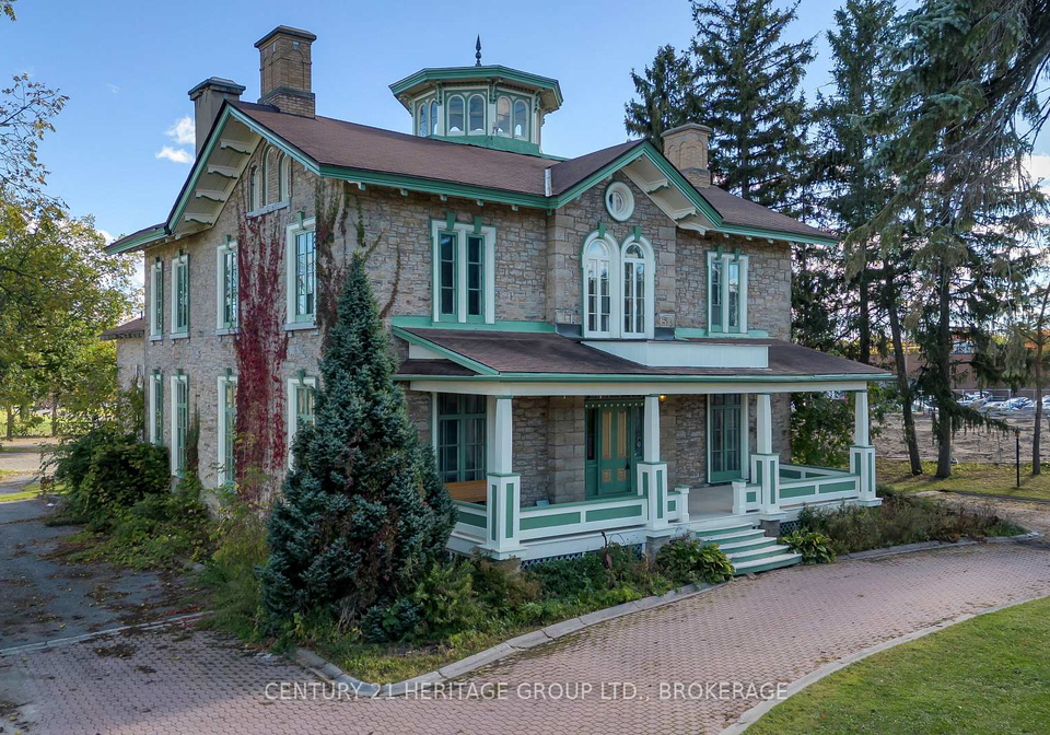 389-king-street-gananoque-ontario-x13152598