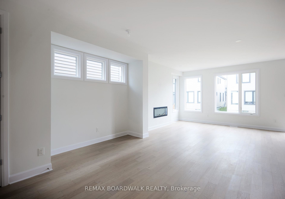 592-roundhouse-crescent-ottawa-ontario-x13152710