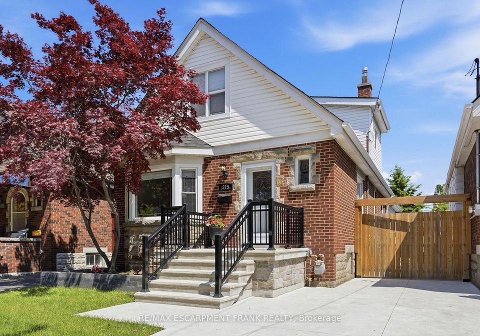 215-wexford-avenue-s-hamilton-ontario-x13152728