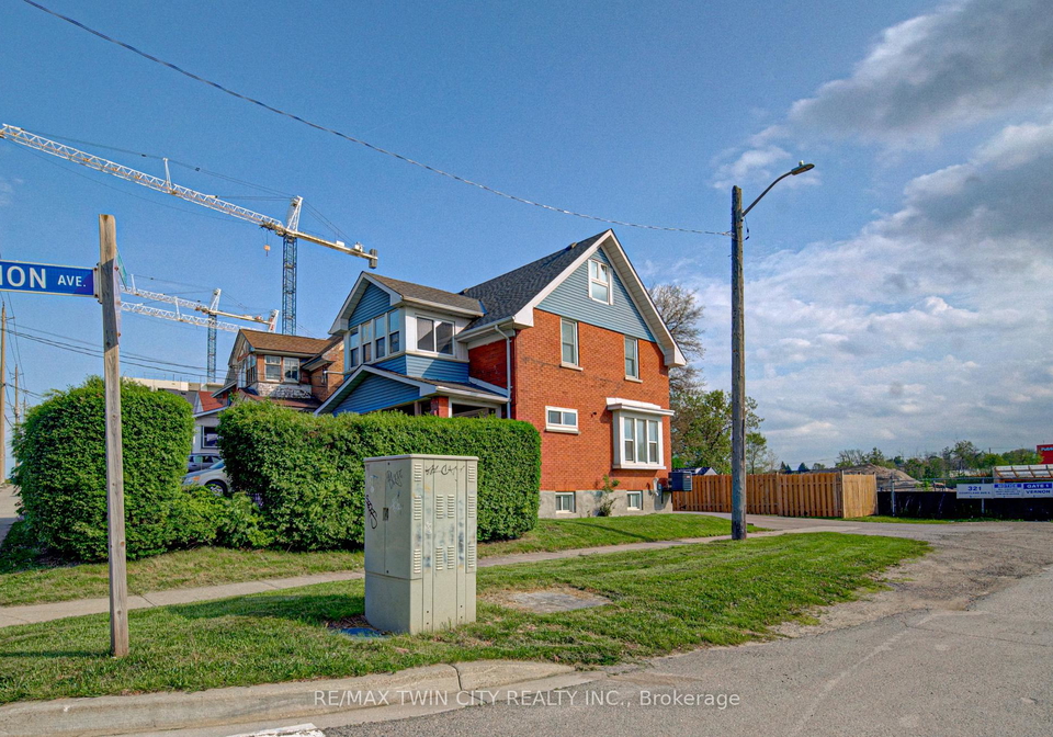 281-courtland-avenue-n-kitchener-ontario-x13152746