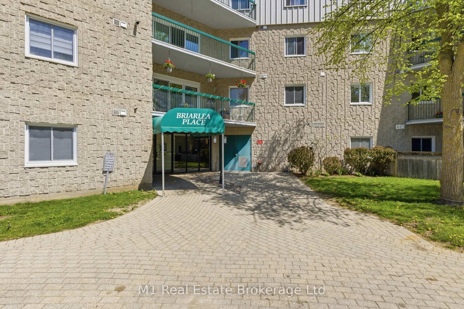200-river-street-centre-wellington-ontario-x13152796