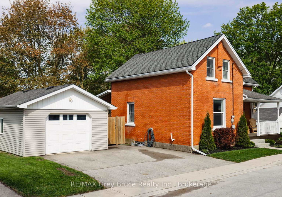 230-2nd-avenue-se-arran-elderslie-ontario-x13153012