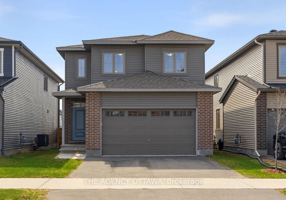 336-barrett-farm-drive-ottawa-ontario-x13153080