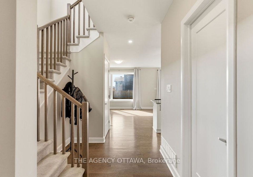 336-barrett-farm-drive-ottawa-ontario-x13153080