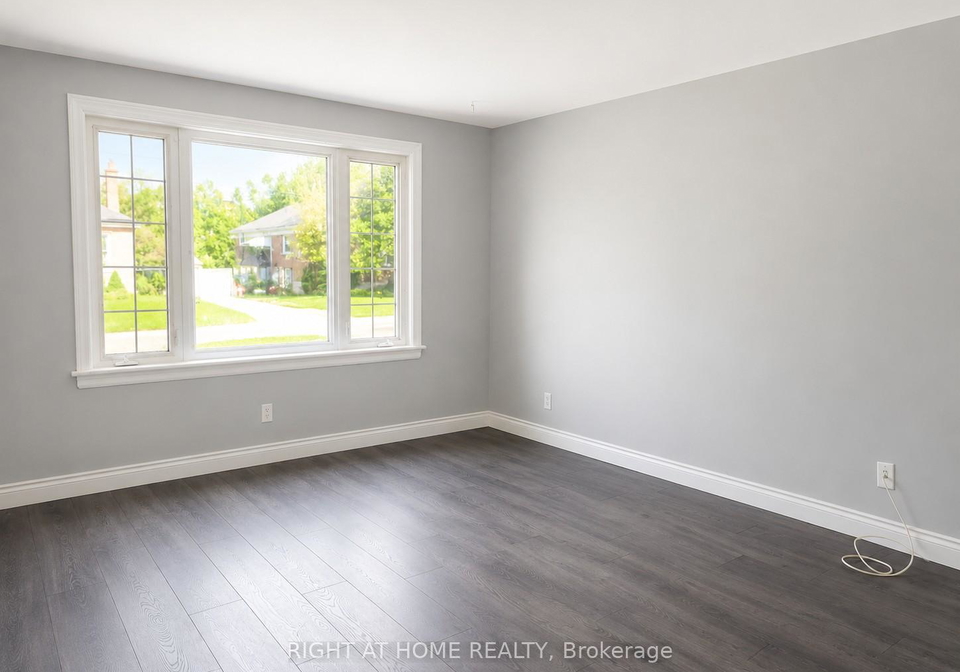 53-shadyside-avenue-hamilton-ontario-x13153098