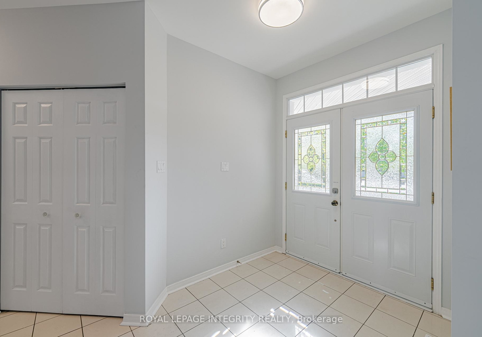 102-whitestone-drive-ottawa-ontario-x13153216
