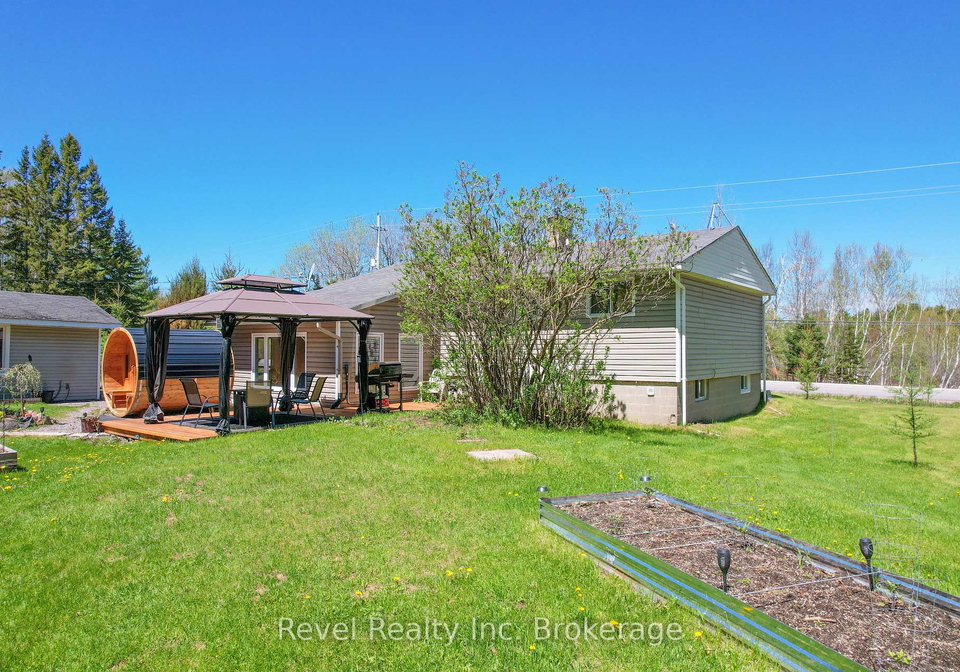 1827-654-highway-callander-ontario-x13153308