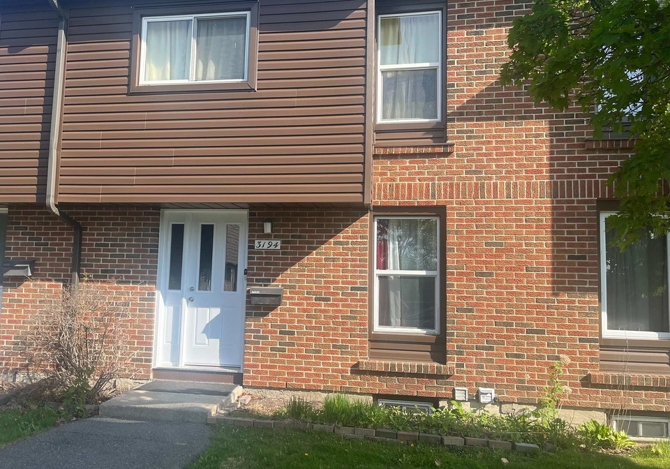3194-stockton-drive-ottawa-ontario-x13153352